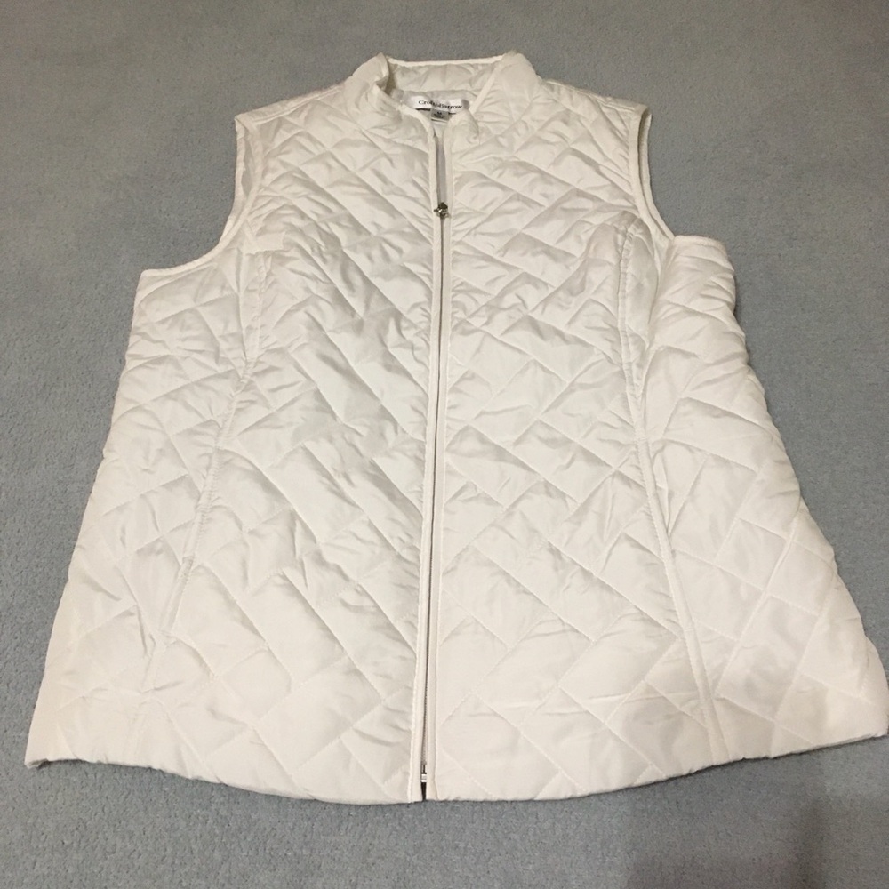 Women's Quilted Vest in White